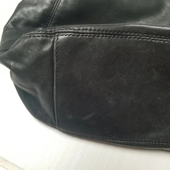 Michael Kors Lilly Black Leather Hobo  Bag 35T0GLLT3L - Picture 14 of 15